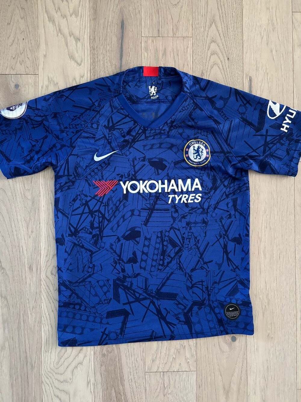 Nike Chelsea 2019-20 Home Jersey Size M Blue Soccer Football Shirt
